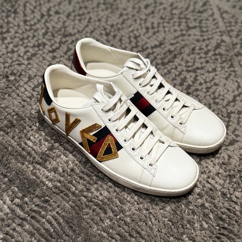 Gucci LOVED tennis shoes